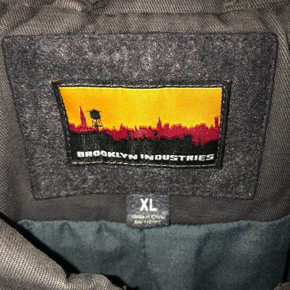 Jacket - Picture 5 of 5